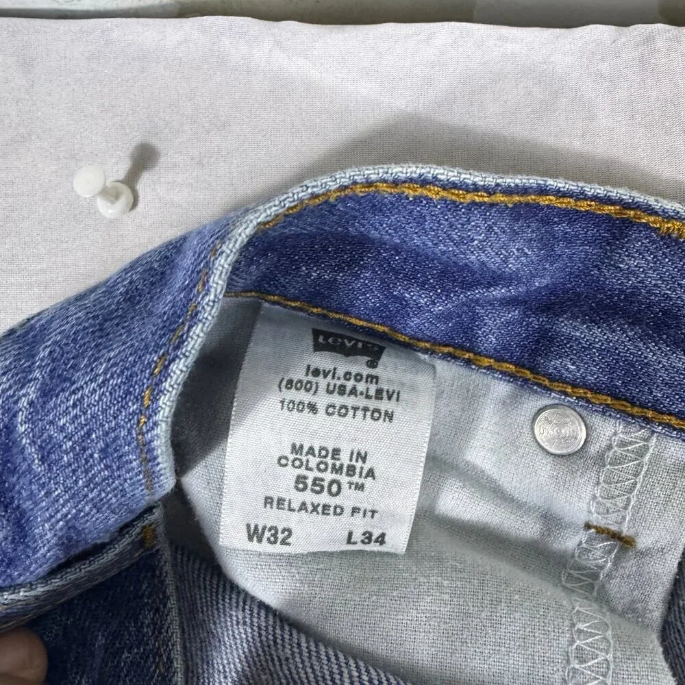 Levis levi 550
